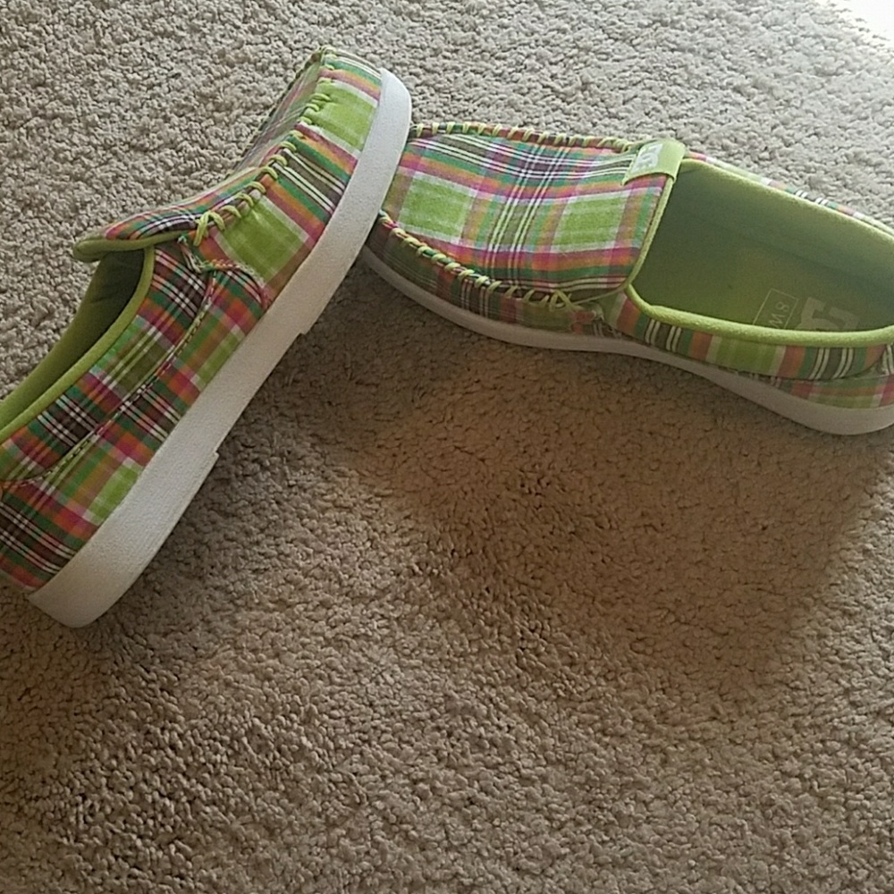 DC colorful shoes